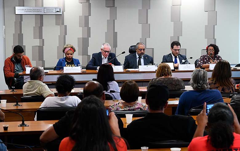 Afetados pela Previdência devem cobrar reforma do funcionalismo
